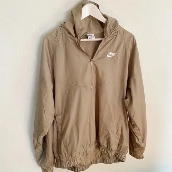 Nike Men’s Wind-runner Anorak Jacket Khaki color - Picture 3 of 4